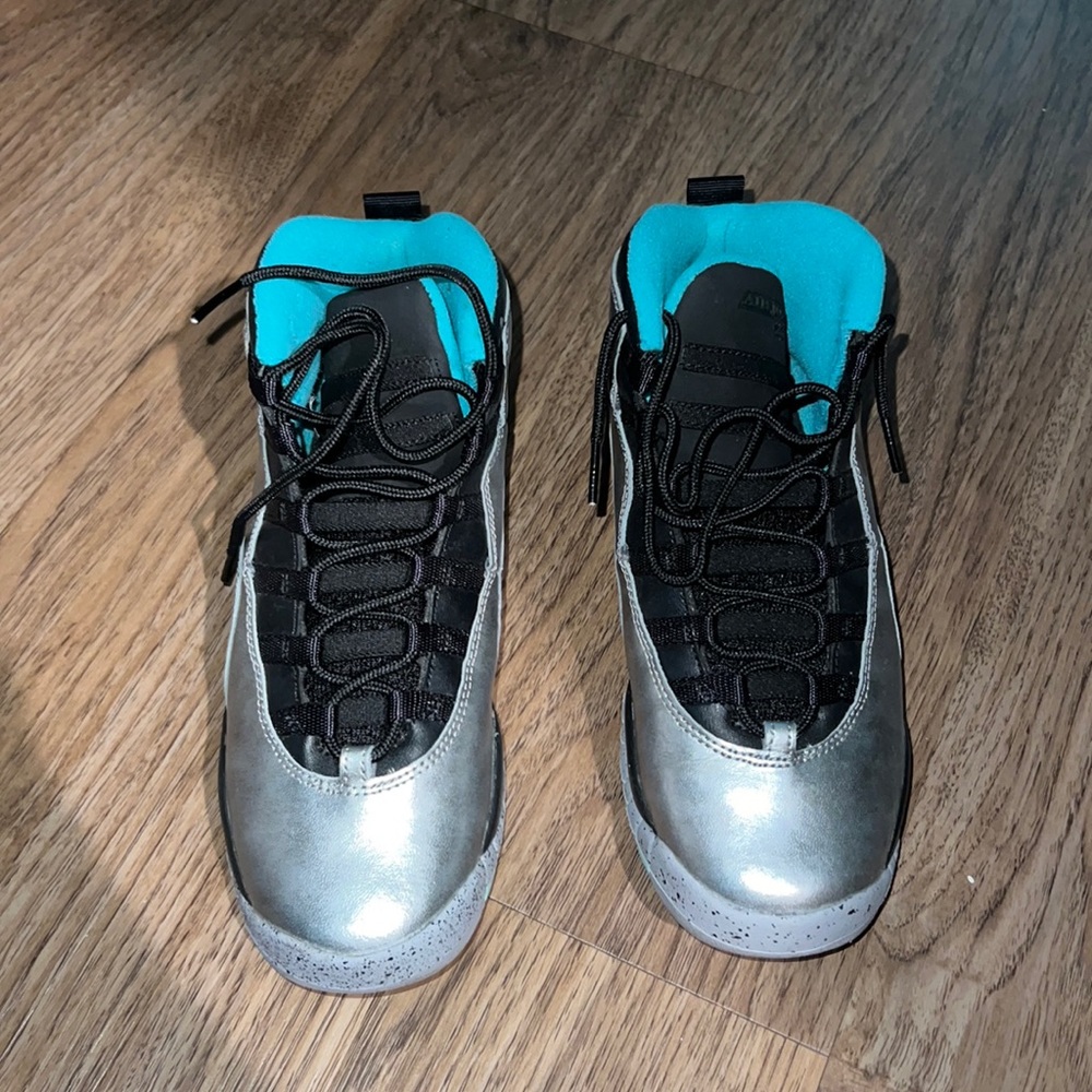 Jordan 10 lady Liberty